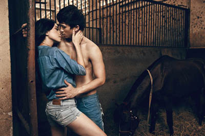 Ng&ocirc; Thanh V&acirc;n , H&agrave; Việt Dũng